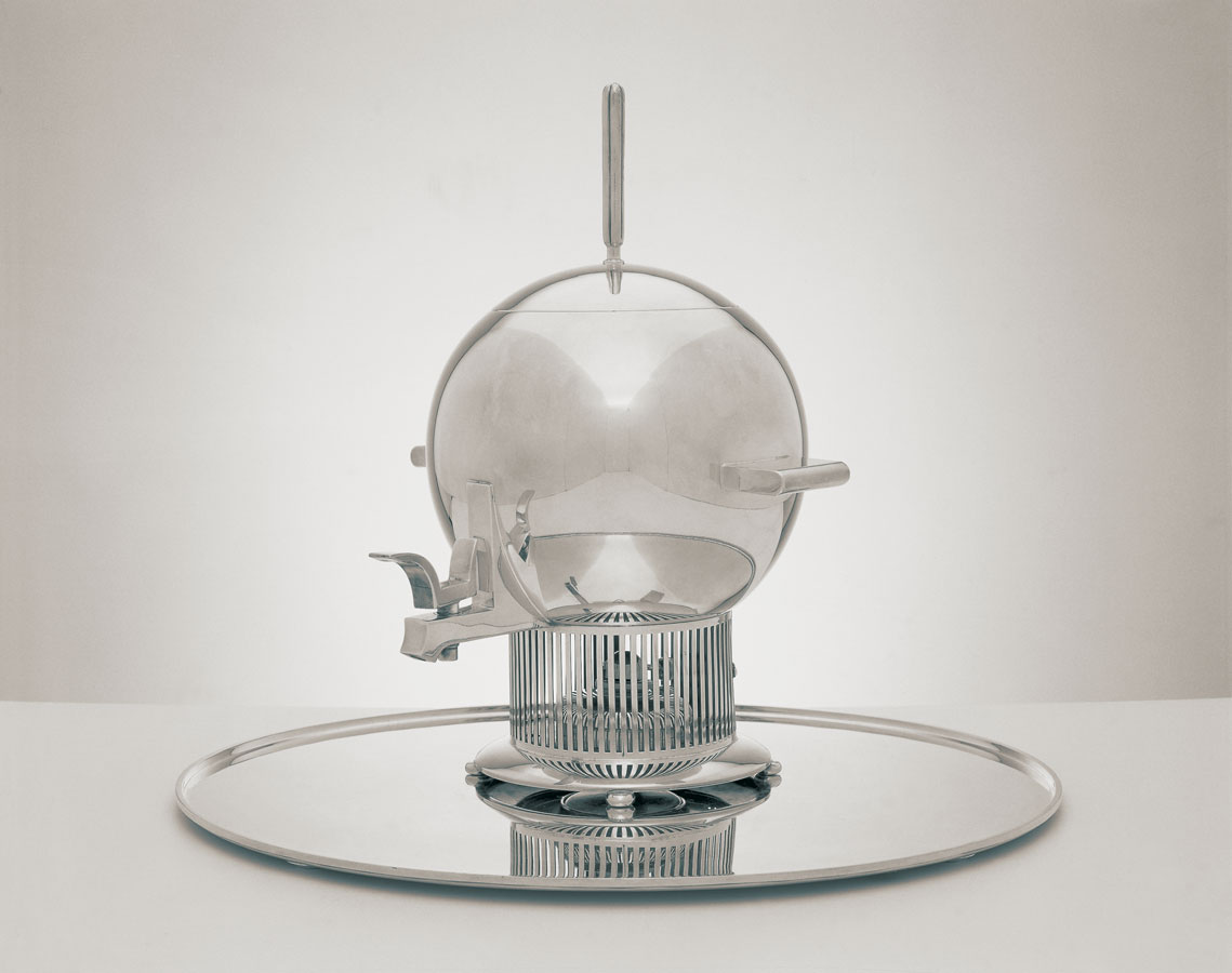 Eliel Saarinen (Designer), Tea Urn and Tray | Cranbrook Art